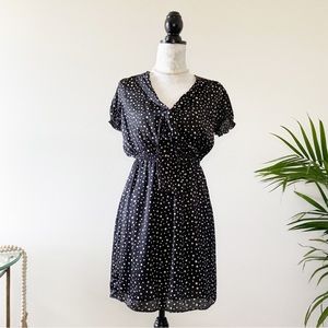 Max Studio Black and White Polka Dot Short Sleeve Dress with Tie Neck Size Small